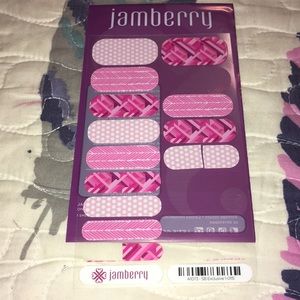 Jamberry nail wrap